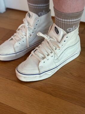 Vans Off The Wall Cream/Black High-Top Canvas Sneaker